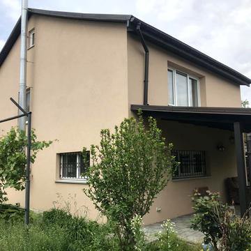 Садова вул., 6