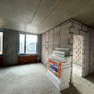 Героїв Майдану вул., (Будинок 1)