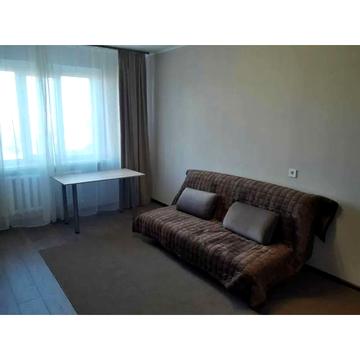 Ялтинська вул., 15