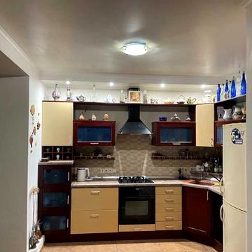 Січових Стрільців вул. (Артема), 90-Д