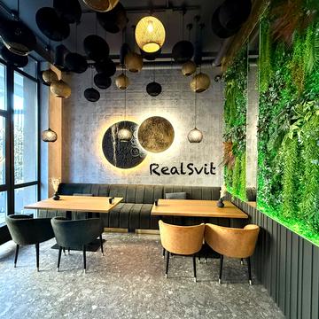 Любомира Гузара просп. (Космонавта Комарова), 13