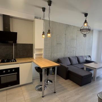 Володимира Великого вул. (Артема), 10в