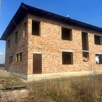 Лугова вул., 23