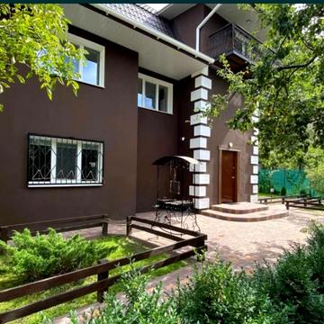 Садова вул.