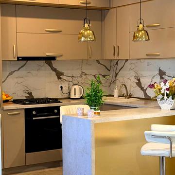 Кричевського вул., 36