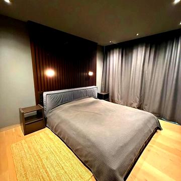 Джона Маккейна вул. (Івана Кудрі), 1-Б