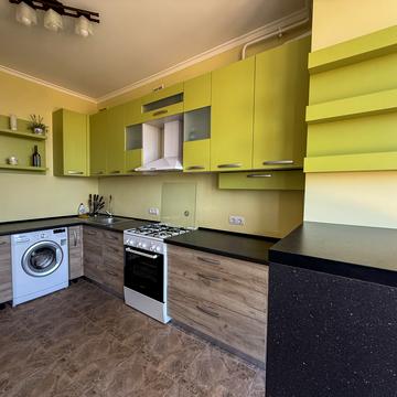 Миру вул., 9 кор.2