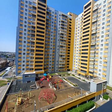 Михайлівська вул., (Будинок 1)