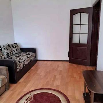 Милославська вул., 12