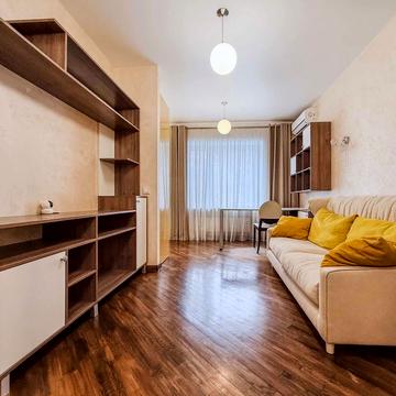 Івана Франка вул., 8-А