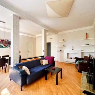 Дарвіна вул., 8