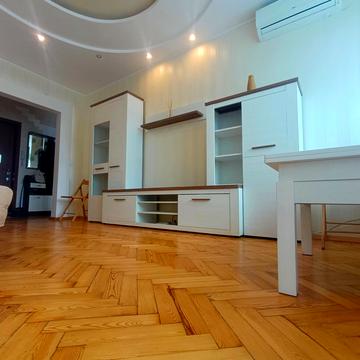 Писаржевського вул., 11