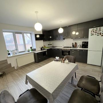 Олени Пчілки пров. (8 Березня), 1