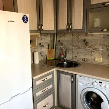 Олександра Олеся вул., 15