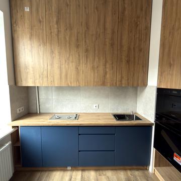 Дмитра Вітовського вул. (), 12