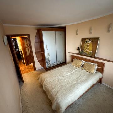 Іллінська вул., 57