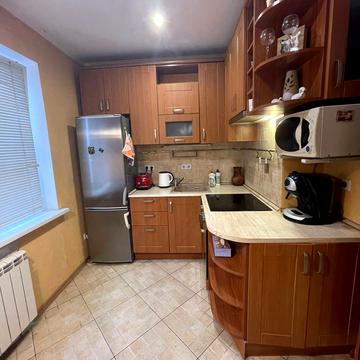 Оболонський просп., 27-А