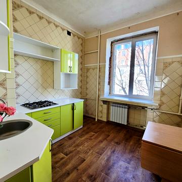 Євгенія Єніна вул. (Бакуліна), 14