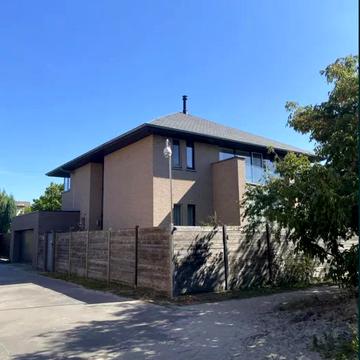 Садова вул.