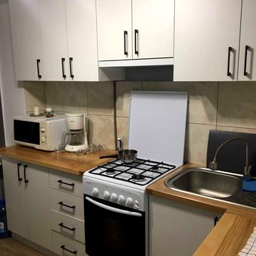 Керченська вул., 15а