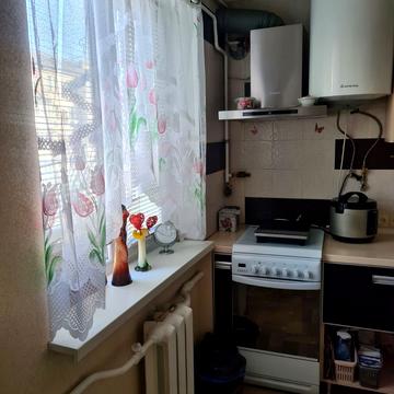 Батумська вул., 26