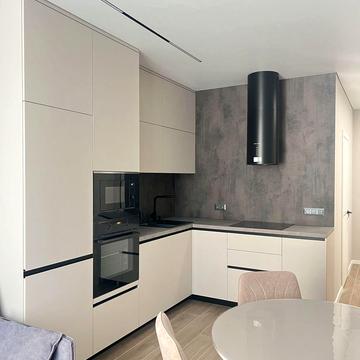 Дніпровська набережна вул., 15-Є