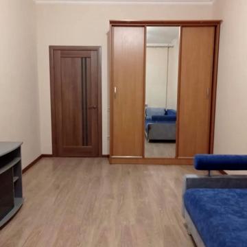 Небесної Сотні просп. (Маршала Жукова), 3А/1