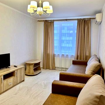 Бориса Гмирі вул., 17