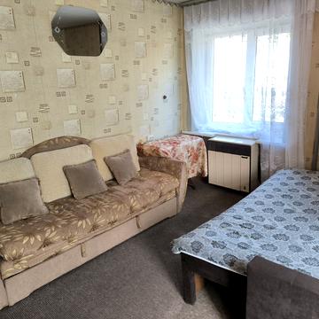 Юності просп., 61