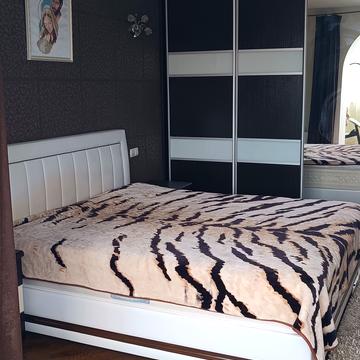 Василя Симоненка вул., 3в