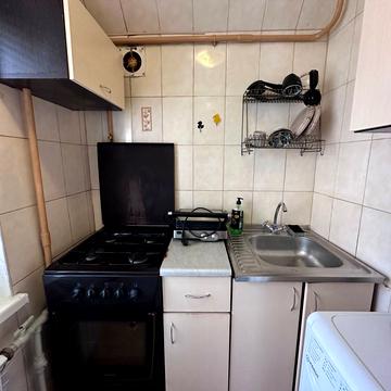 Леся Курбаса просп., 10-Г