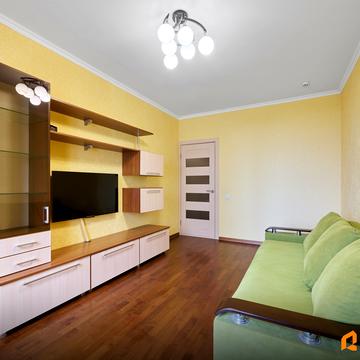 Анатолія Петрицького вул., 15