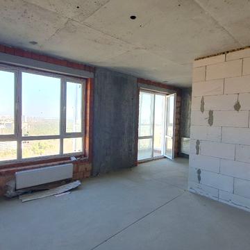 Воскресенська вул., 18