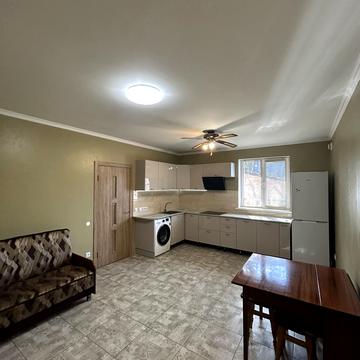 Героїв УПА вул. (Кирпоноса), 12