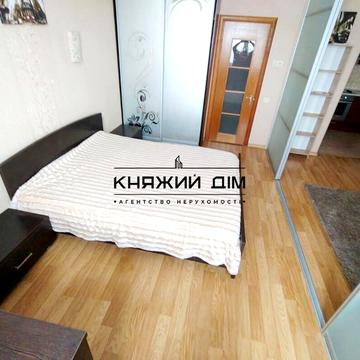 Микільсько-Слобідська вул., 1-А