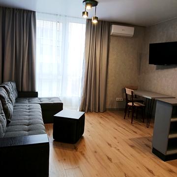 Вільгельма Котарбінського вул. (Миколи Кравченка), 24