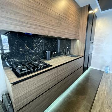 Вячеслава Чорновола просп. (), 16з