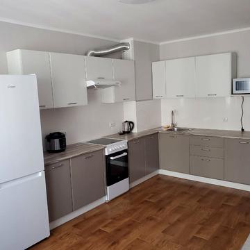 Коноплянська вул., 22-Б