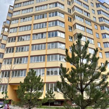 Бишівська вул., (Будинок 13)