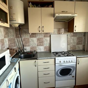 Стрийська вул., 61