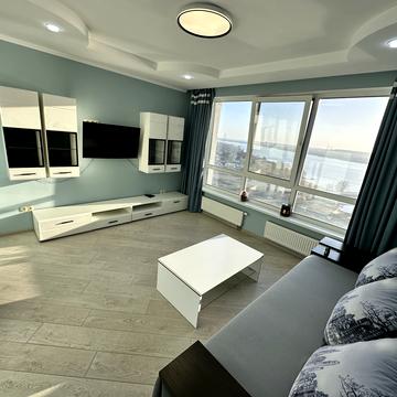 Зарічна вул., 1-Б