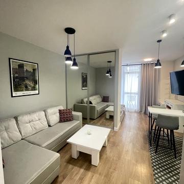 Предславинська вул., 53