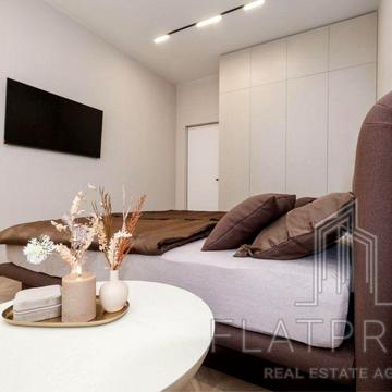 Каховська вул., 62-А