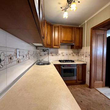 Похила вул., 4