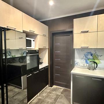 Ревуцького вул., 36/2