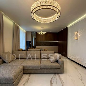 Юлії Здановської вул. (Ломоносова), 28