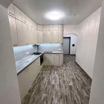 Подільська вул., 3