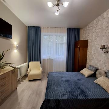 Джона Маккейна вул. (Івана Кудрі), 41/22