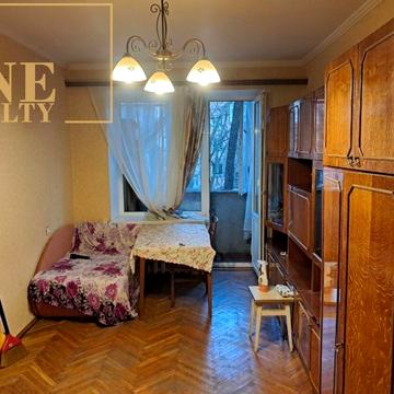 Джона Маккейна вул. (Івана Кудрі), 37-А