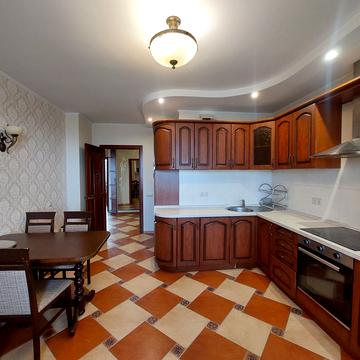 Голосіївський просп. (40-річчя Жовтня), 30-А